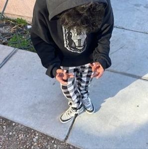 Meet your Posher, Zachariah